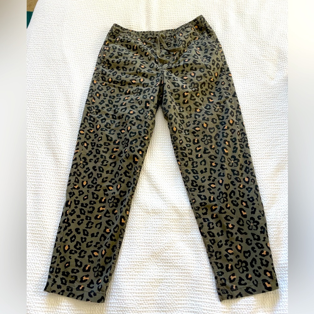 Vans Green Leopard 🐆 Pants